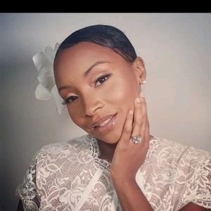 Meet your Posher, Cece